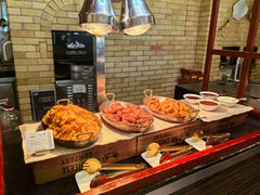 -圣丰索菲特·2 On 988 Café 自助餐厅