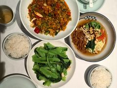 -江城小馆陕南妈妈菜·全球旅行餐厅(钟楼店)