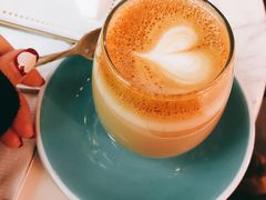 拿铁咖啡-PAUL LAFAYET 法式甜品(港汇广场店)