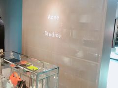 -Acne Studios(芮欧百货店)