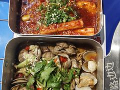 -马路边边串串香(苗栗路店)