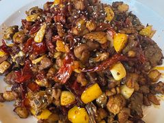 -乡村馕坑肉·烧烤·新疆菜·本地人更爱吃(阿勒泰首店)
