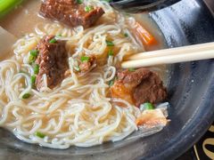 牛腩竹升面-港澳烧卤馆
