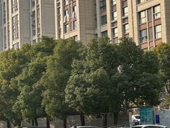 -长江国际商业购物中心·停车场