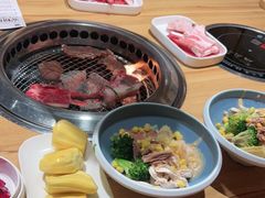 -日进一片海.生腌海鲜火锅.宵夜烧烤(三里屯总店)