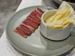 鲜乳扇诺邓低温火腿-半山腰·云南菜(侨福芳草地店)