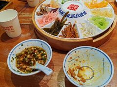 -怪噜范·老贵阳街头名小吃(鸿通城店)