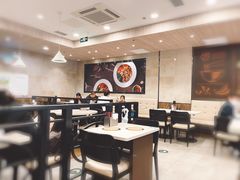 大堂-康师傅私房牛肉面(马泉营奥莱店)
