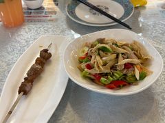 -汗腾格里·风味餐厅(新疆驻京办店)