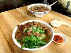 牛筋拼猪肠河粉-珍珍小食店(西华路店)