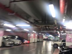 -久光百货-地下停车场