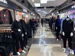-广州白马服装市场