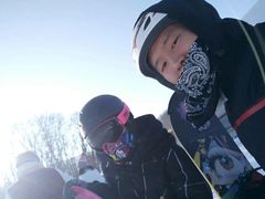 -庙香山滑雪场