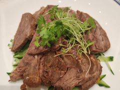 -梅花香里大酒店(郁金香路店)