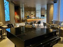 -wineapp葡萄酒餐吧(外滩金融中心店)