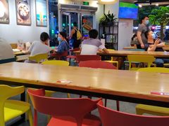 大堂-红荔村肠粉(龙华地铁站店)