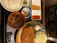 -牛かつもと村(原宿店)