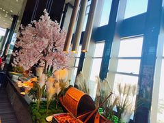 -唐拉雅秀酒店-西锦汇空中BBQ·思创餐厅