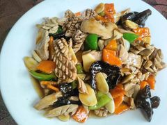 -四四席博山老菜馆