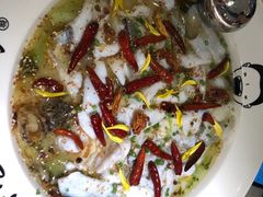-江渔儿酸菜鱼·拔草餐厅(虎门君乐汇店)