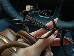 -爱视眸Eyeblling眼镜·依视路·蔡司镜片折扣店(百联南方商城购物中心)