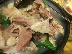 马帮牛汤锅-醉云喃