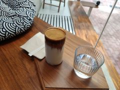 -Line 咖啡(石厦花园店)