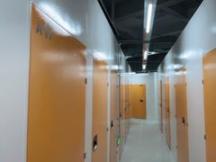 -安东易迷你仓自助寄存仓库(淞虹路店)