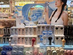 -名创优品(海珠乐峰广场店)