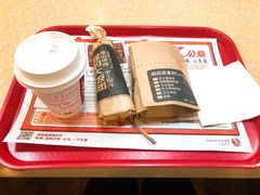 肉酥油条饭团-肯德基(中关村E世界店)