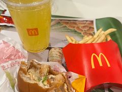 -麦当劳(国家体育场南路店)