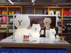 -line friends(明洞旗舰店)