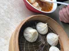 -珊珊小笼馆(仙霞路店)