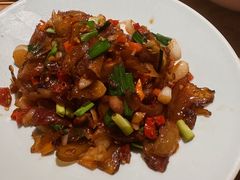腊味炒藠头-聚鑫朋酸菜肥肠(文艺路口店)