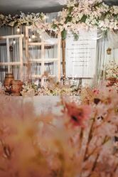 -花轿喜屋婚礼策划