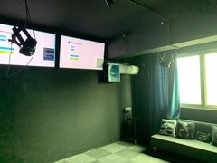 -VR间客漫虚拟现实体验馆(汉街店)