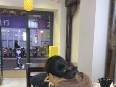 -蟹上黄·蟹黄面·江南糖水(人民广场店)