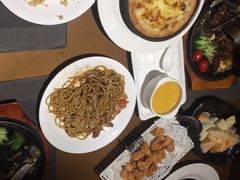 -戈尔登酒店·满堂彩咖啡厅