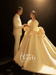 -青禾蒙娜丽莎婚纱摄影(武汉总店)