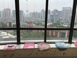 -E.L.K造型momopark店