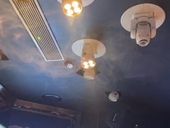 -温莎KTV(珠江路店)