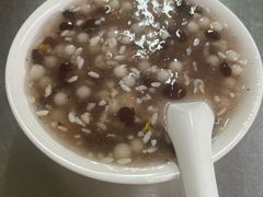 -芳婆糕团店(王府大街店)