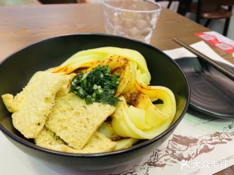 这简直是太和我口味啦 改天回家也试试