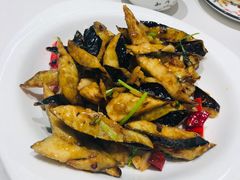 风味茄子-梅飞酒家(名辉豪庭店)