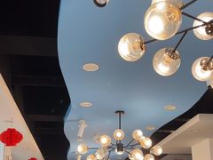 -休记光头香辣蟹干锅(绵竹店)