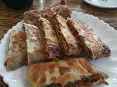 -溢心园香河肉饼总店