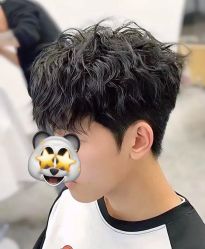 -海文先生国潮烫染男士理发馆