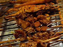 -喝丢一只鞋辣炒海鲜小烧烤(三八广场店)