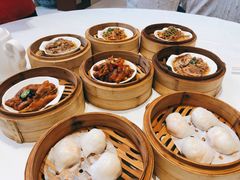 -万龙洲海鲜(大兴绿地缤纷城店)