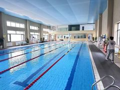 -鲸灵公元游泳中心
